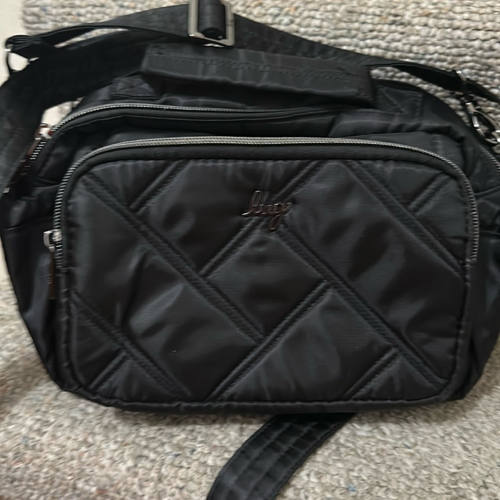 Like new Lug camera style bag